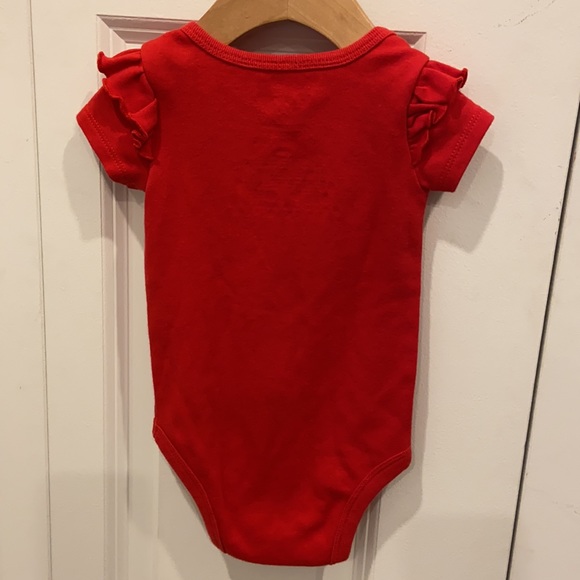3/$15 Wonder Woman Red Short Sleeved Onesie/Diaper Shirt - Picture 4 of 7